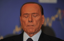 Chi è più criminale: Berlusconi o il popolo italiano che lo vota?