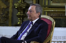 Mario Draghi supplica la Ue: “Per favore, fate qualcosa, non si può dire sempre no”